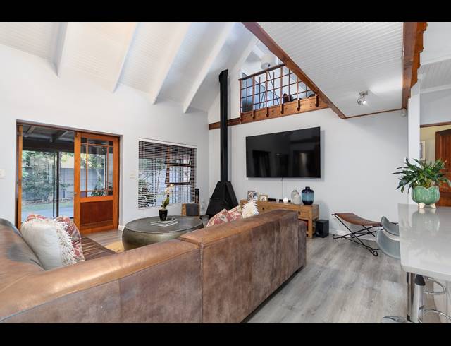 3 BEDROOM FREEHOLD FOR SALE IN PARKLANDS